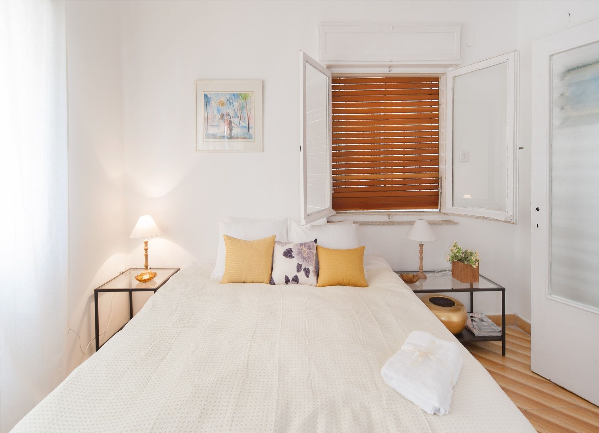Charming 2Bd Apt W/ Balcony By Sea N' Rent Tel-Aviv Extérieur photo